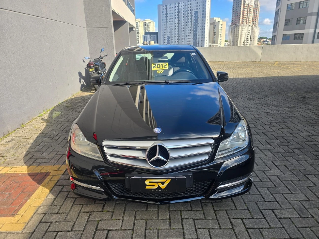 MERCEDES-BENZ C 180