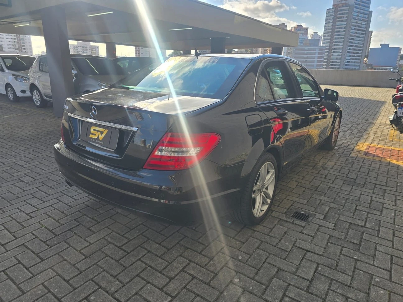 MERCEDES-BENZ C 180
