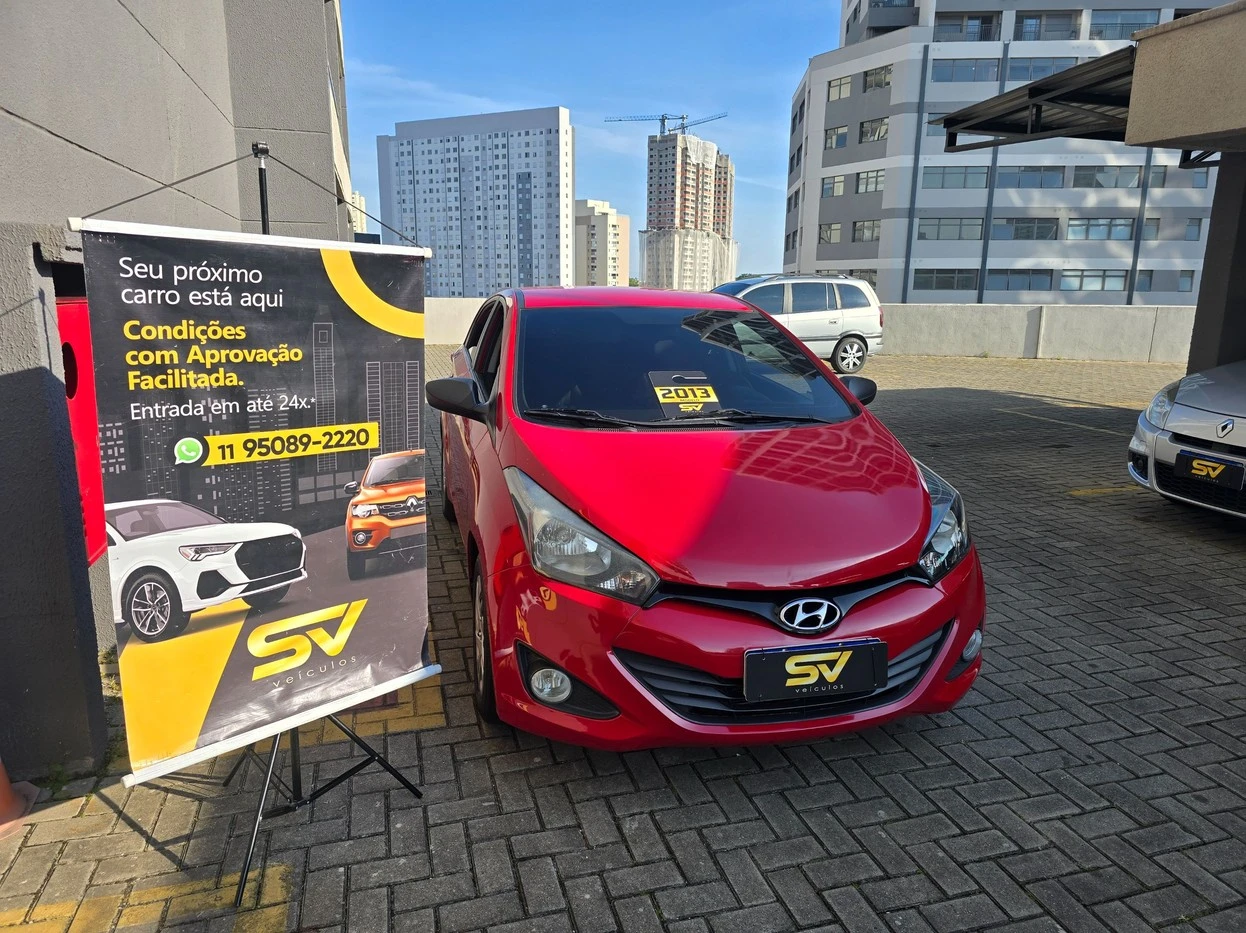 HYUNDAI HB20