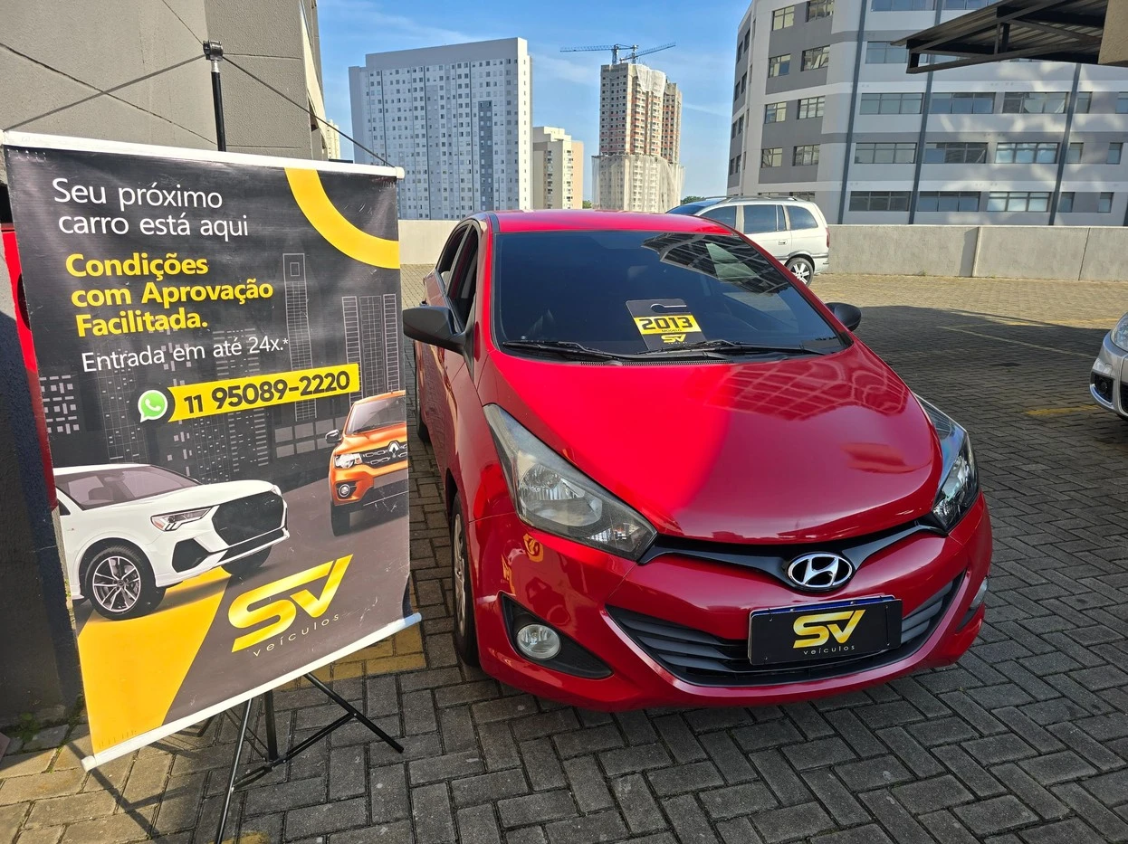 HYUNDAI HB20