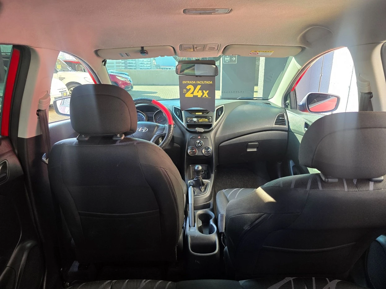 HYUNDAI HB20