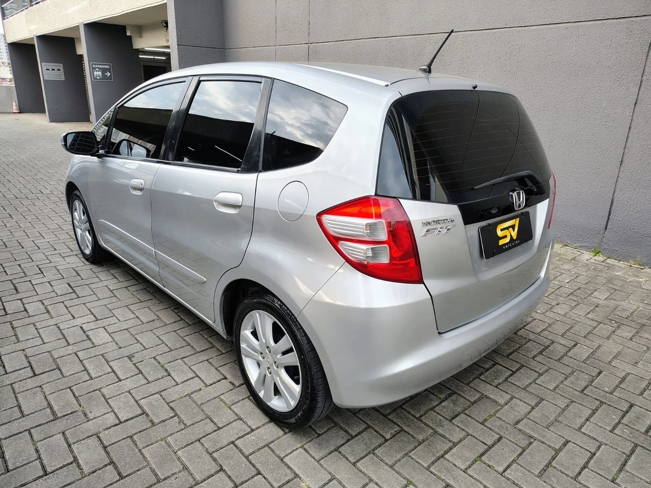 HONDA FIT