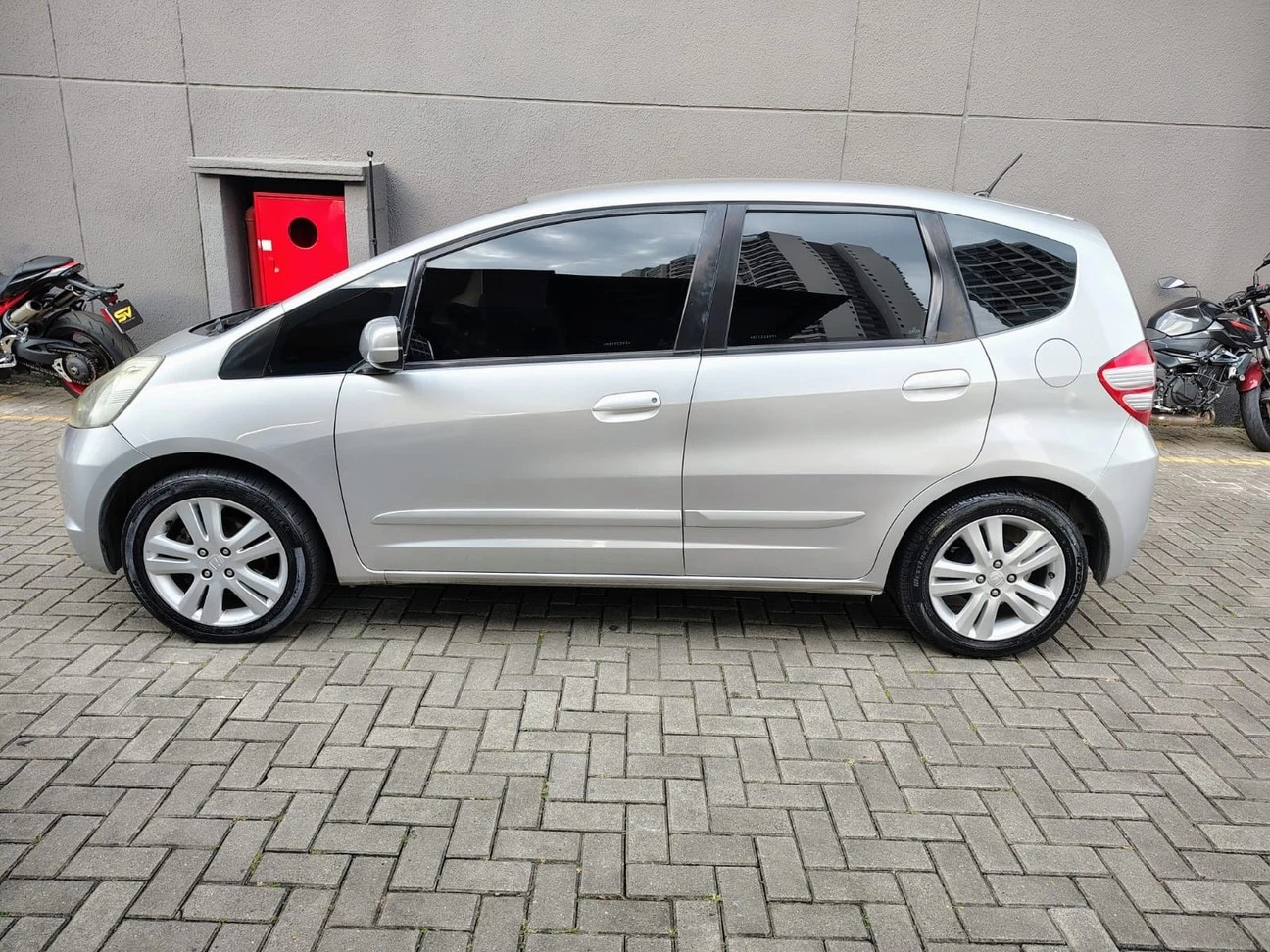 HONDA FIT
