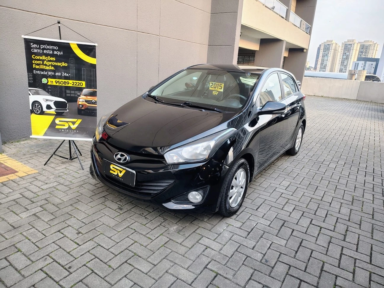 HYUNDAI HB20