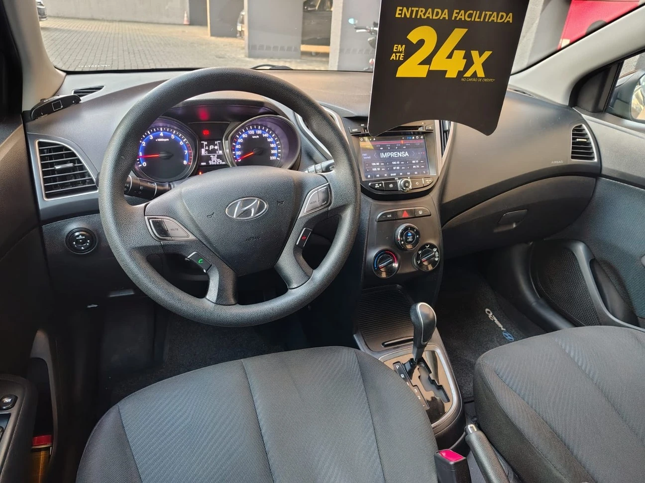 HYUNDAI HB20