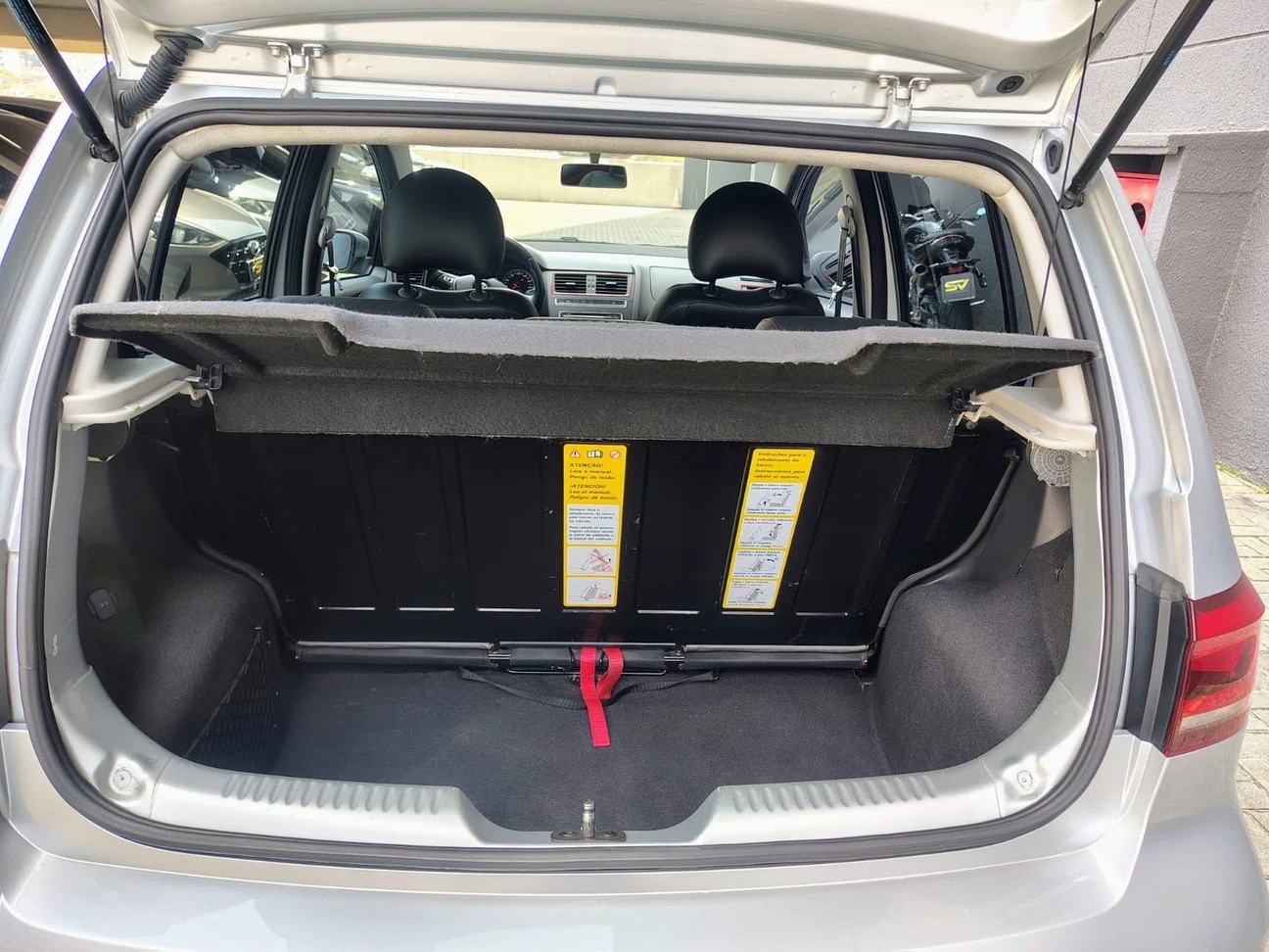 VOLKSWAGEN FOX