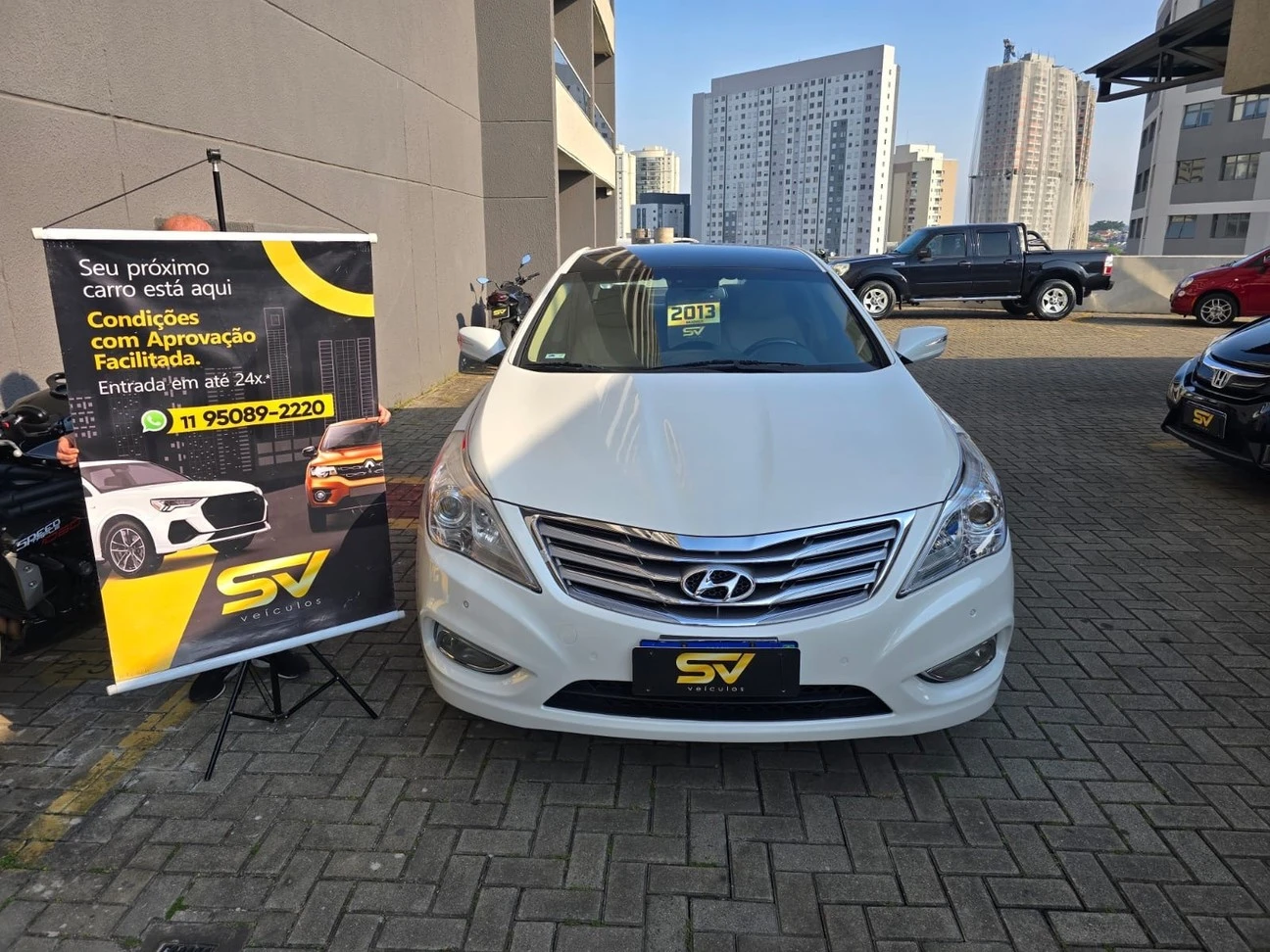 HYUNDAI AZERA