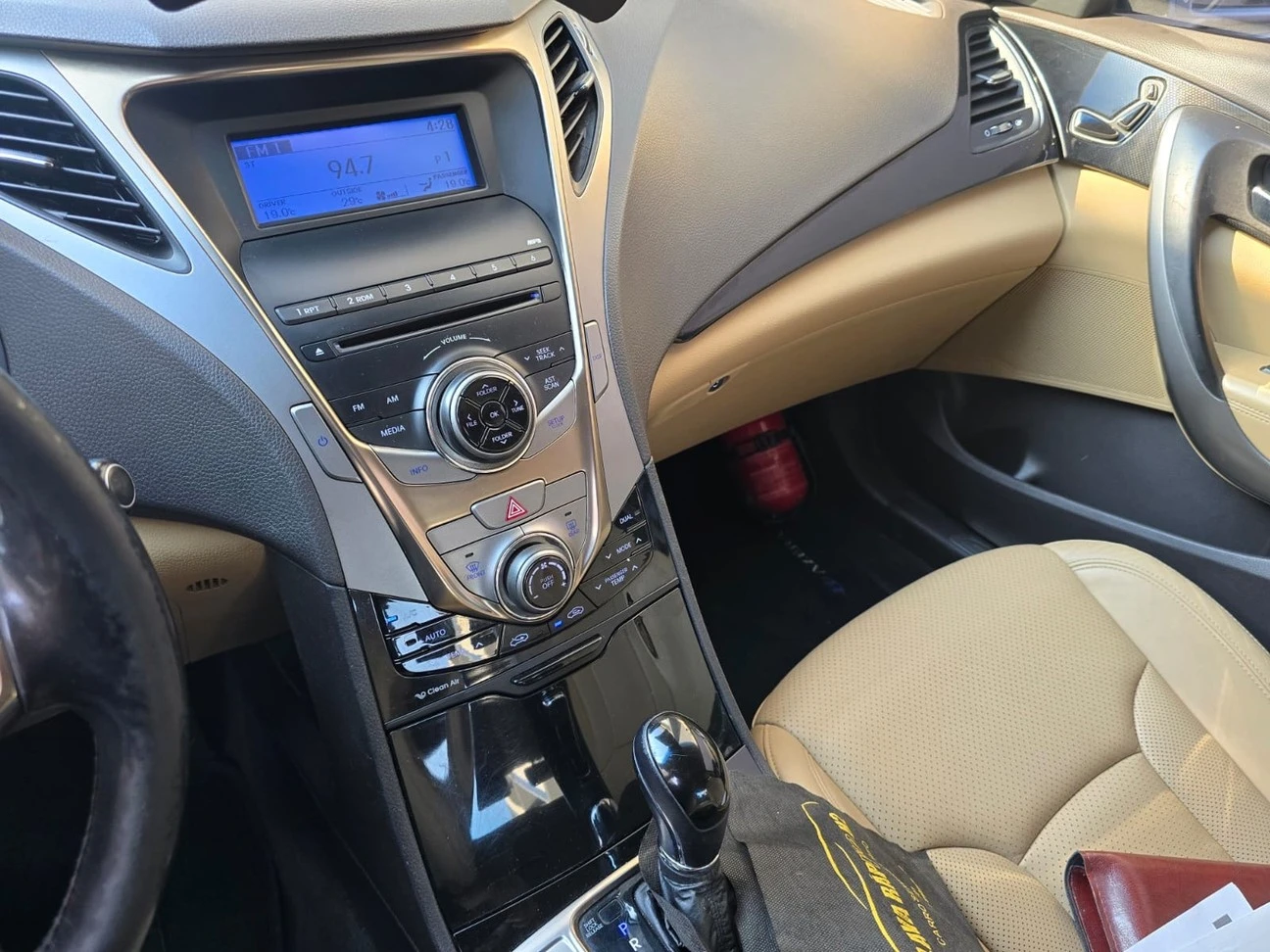 HYUNDAI AZERA