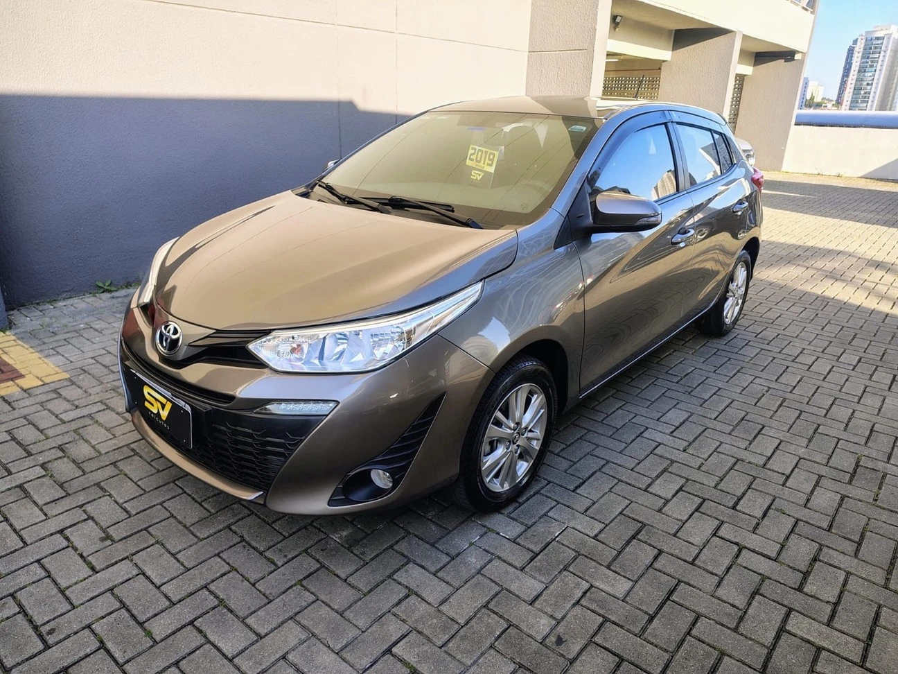 TOYOTA YARIS