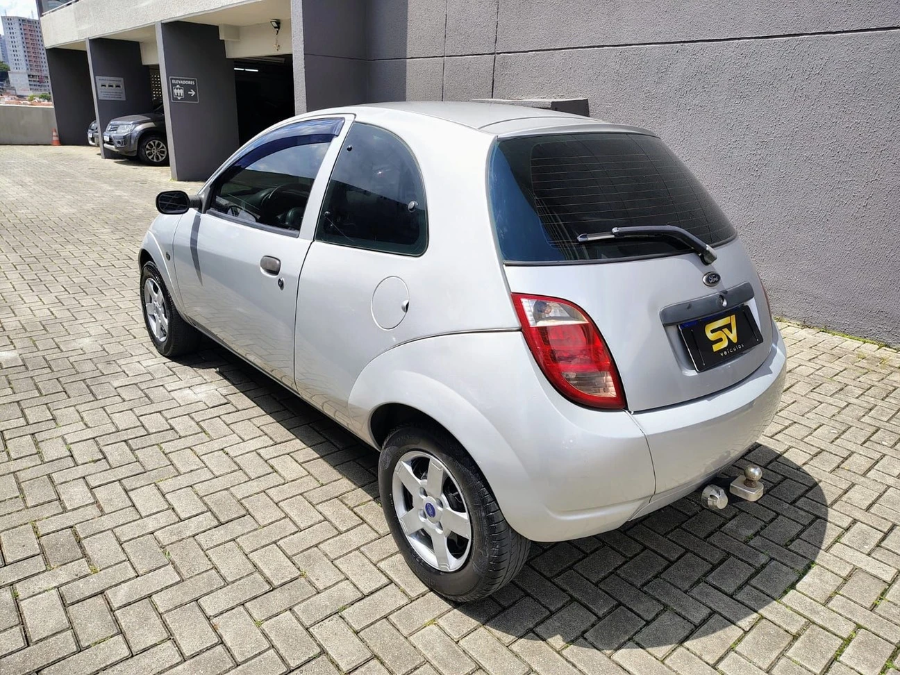FORD KA