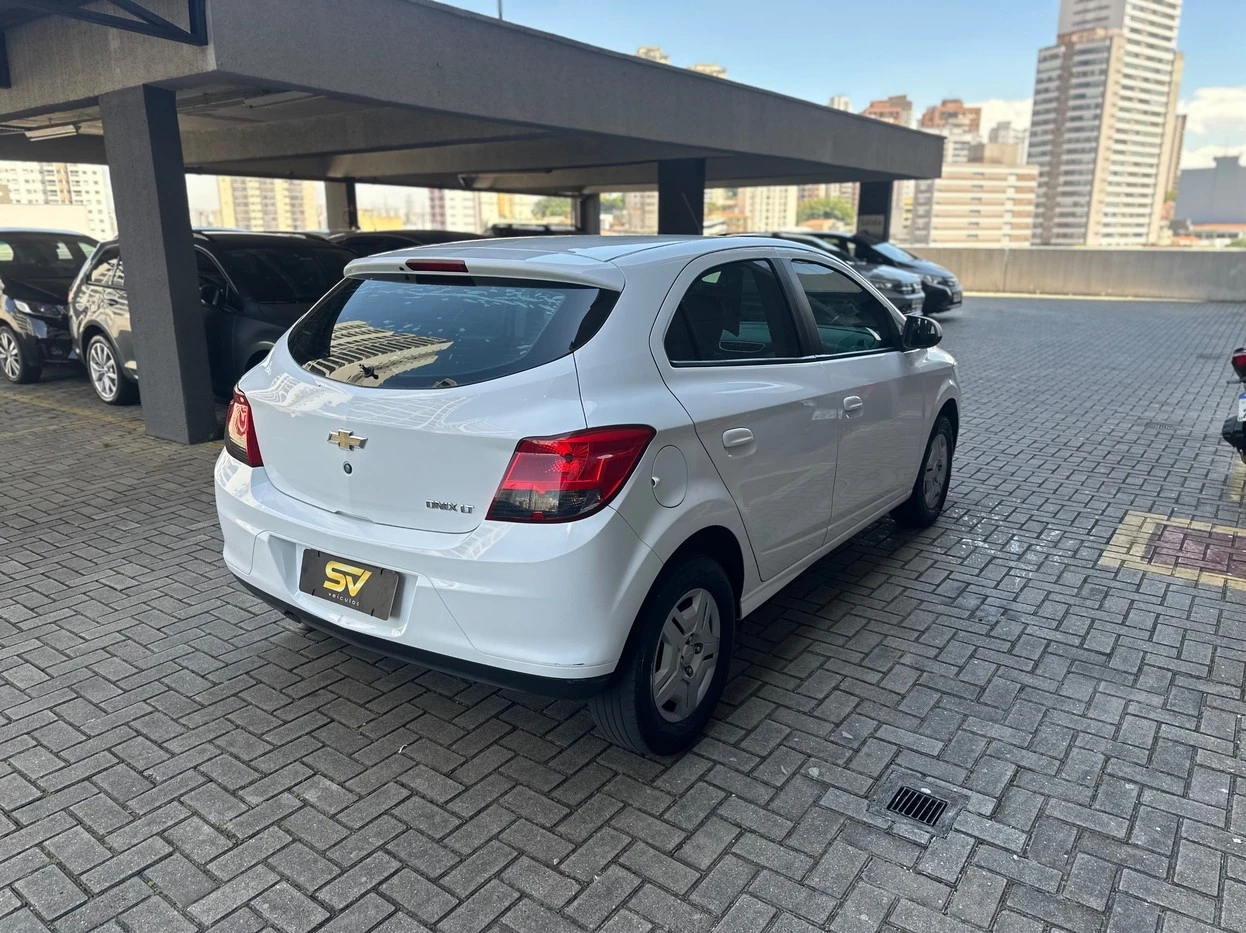 CHEVROLET ONIX