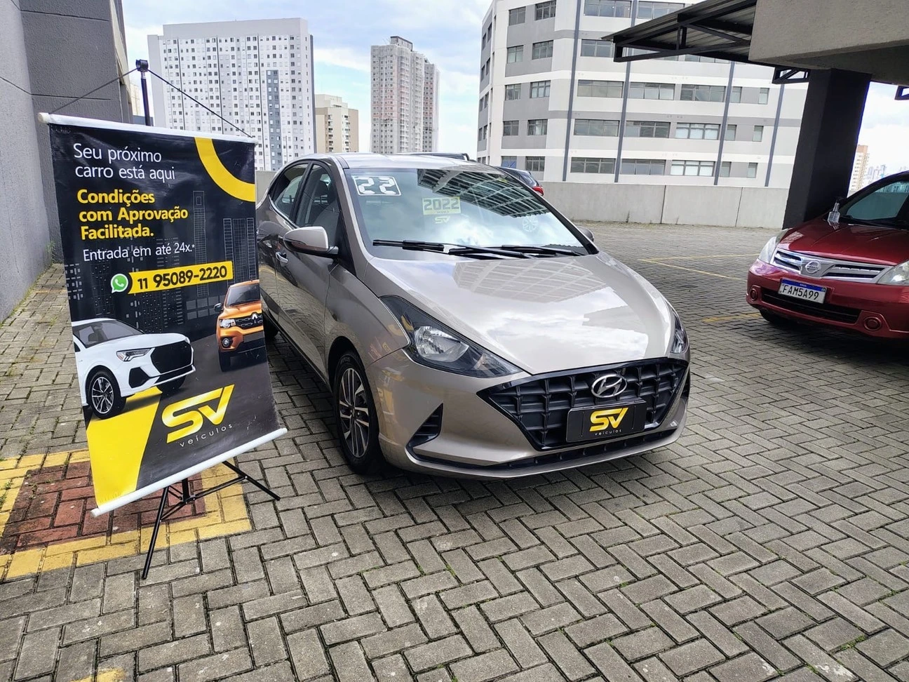 HYUNDAI HB20