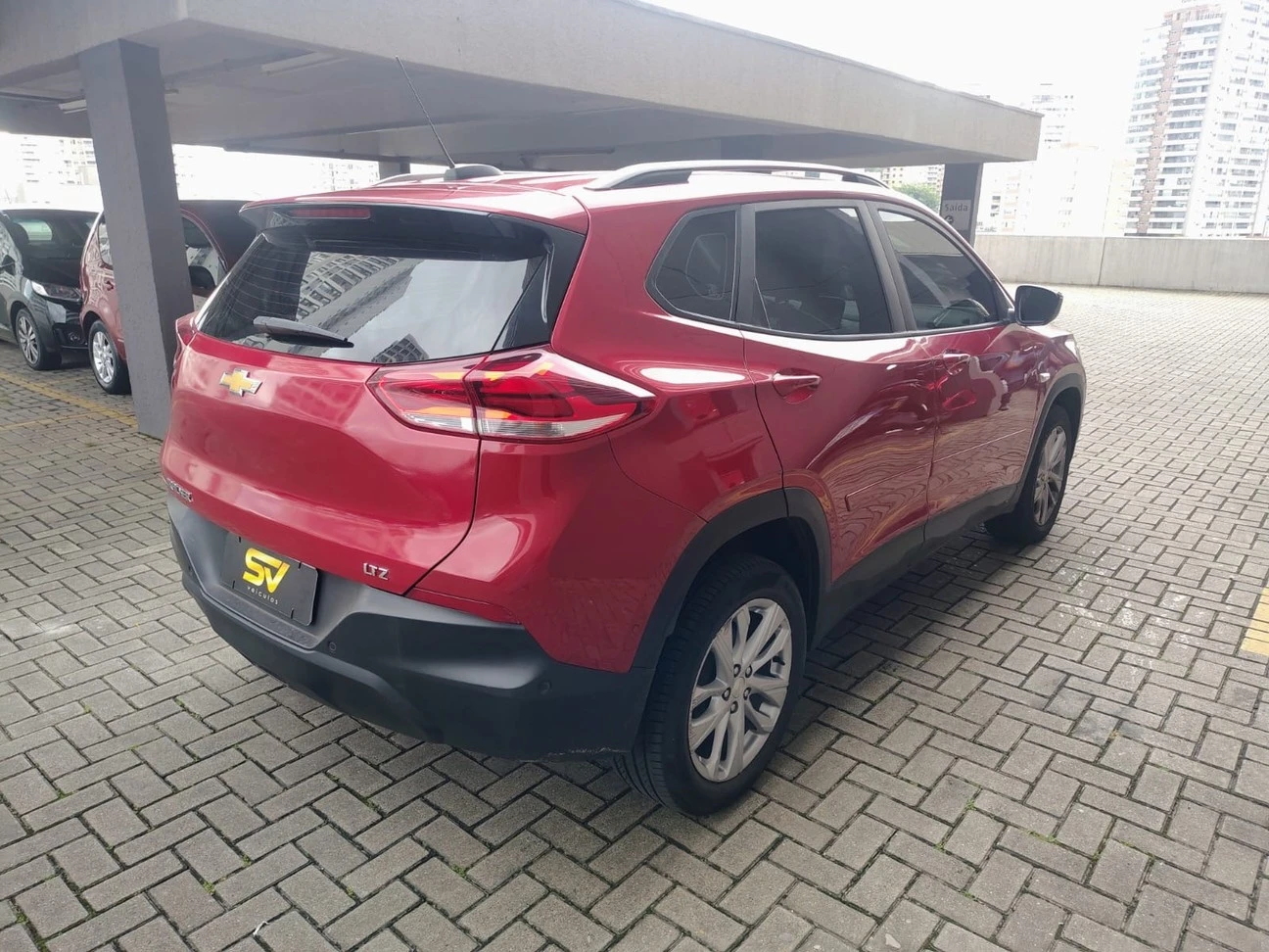 CHEVROLET TRACKER