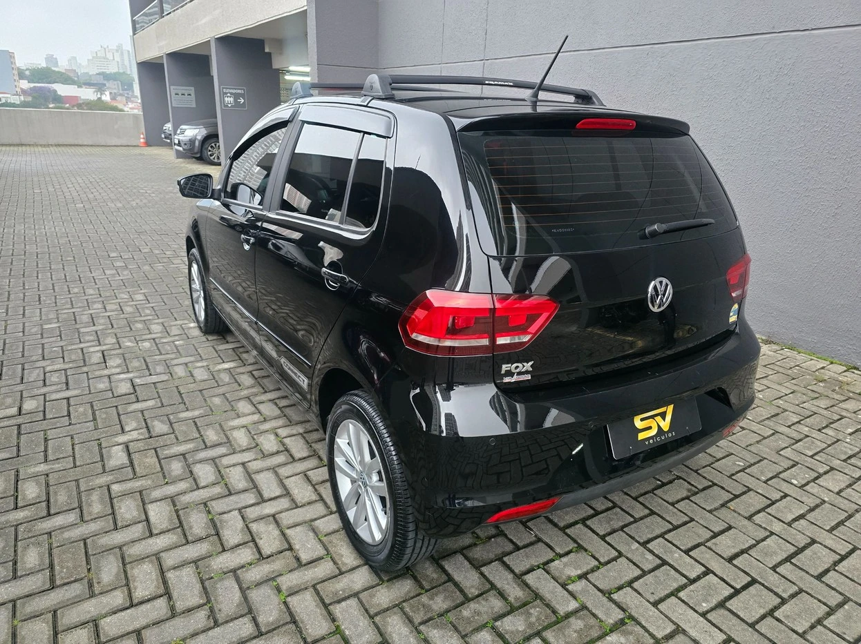 VOLKSWAGEN FOX