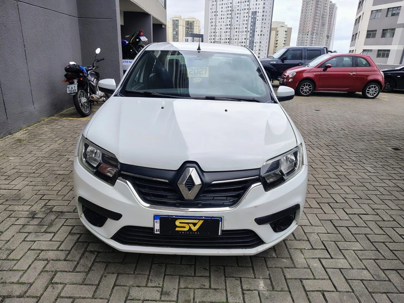 RENAULT LOGAN