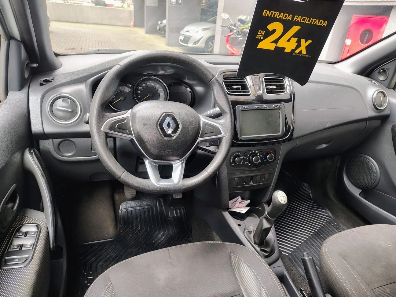 RENAULT LOGAN