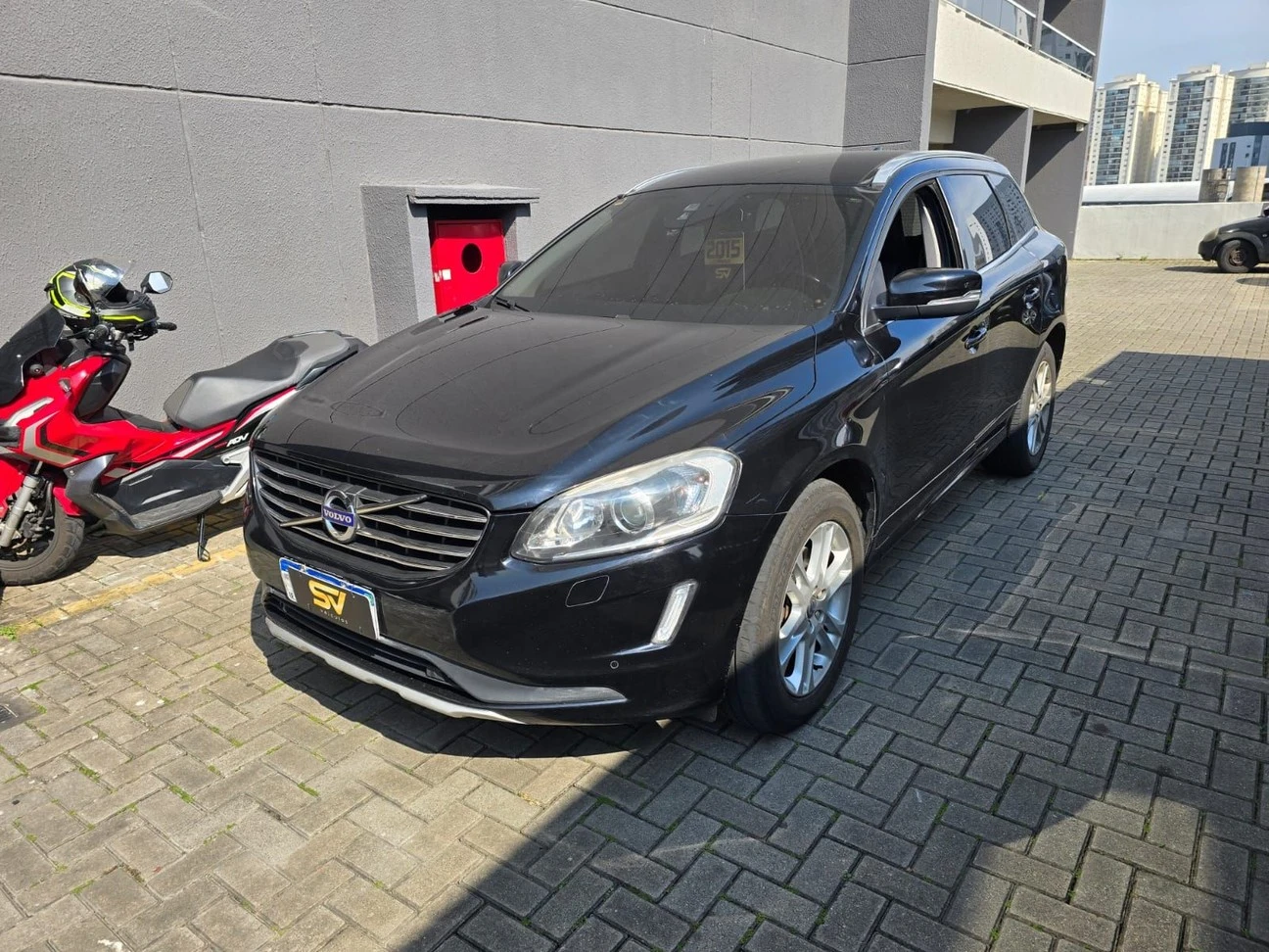 VOLVO XC60
