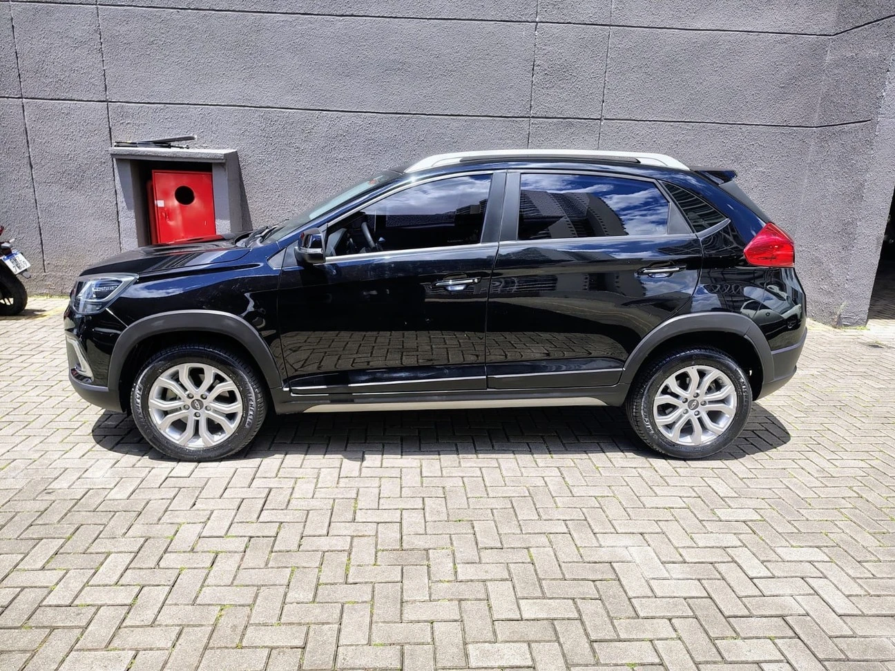 CHERY TIGGO 2