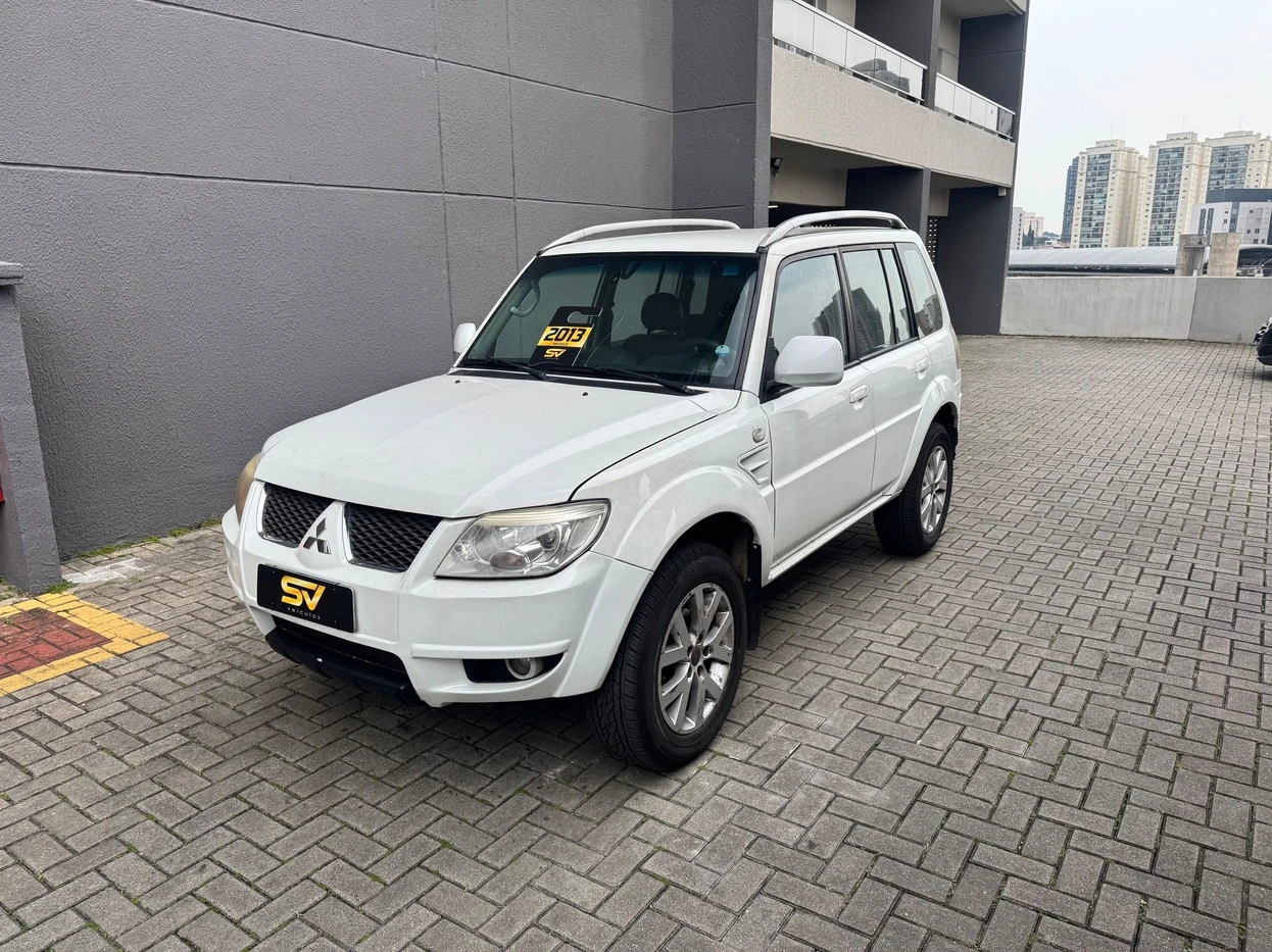 MITSUBISHI PAJERO TR4