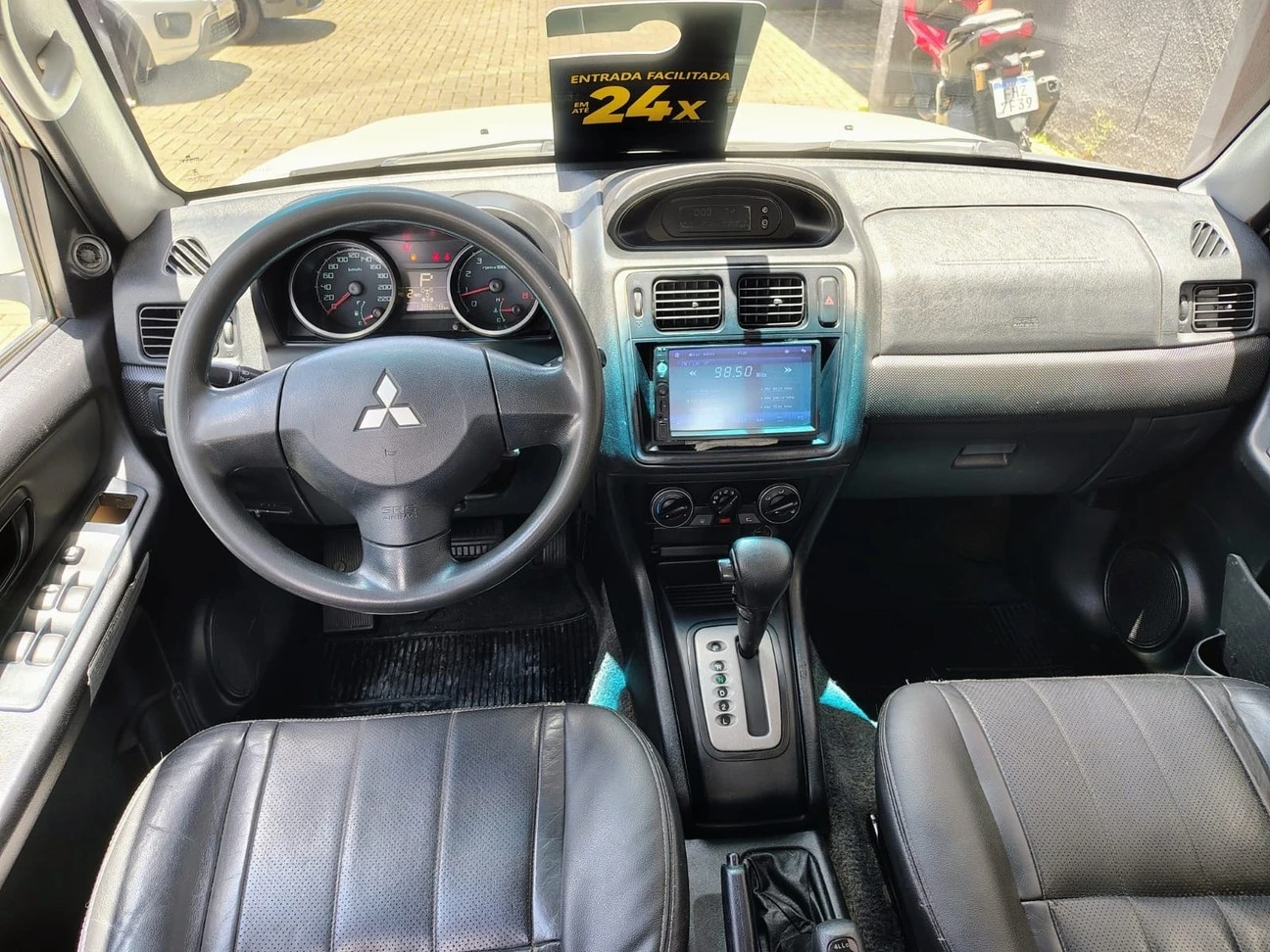 MITSUBISHI PAJERO TR4