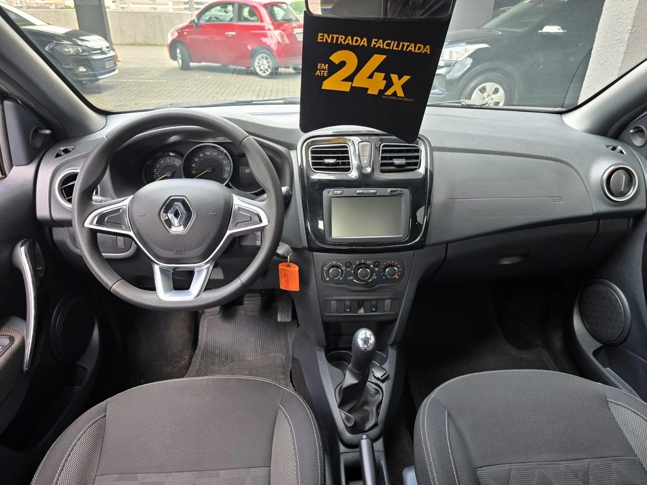 RENAULT LOGAN