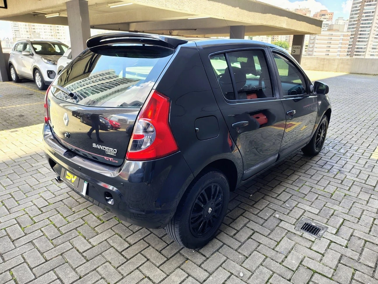 RENAULT SANDERO