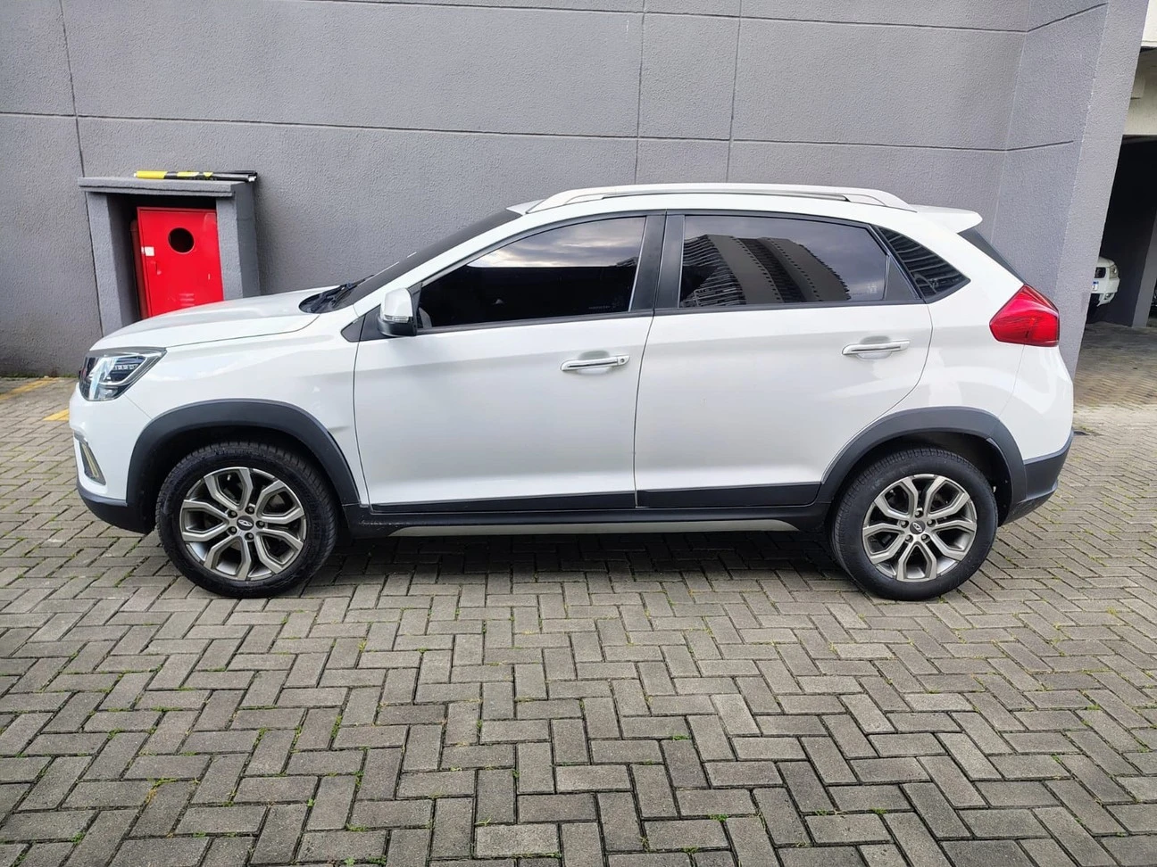 CHERY TIGGO 2