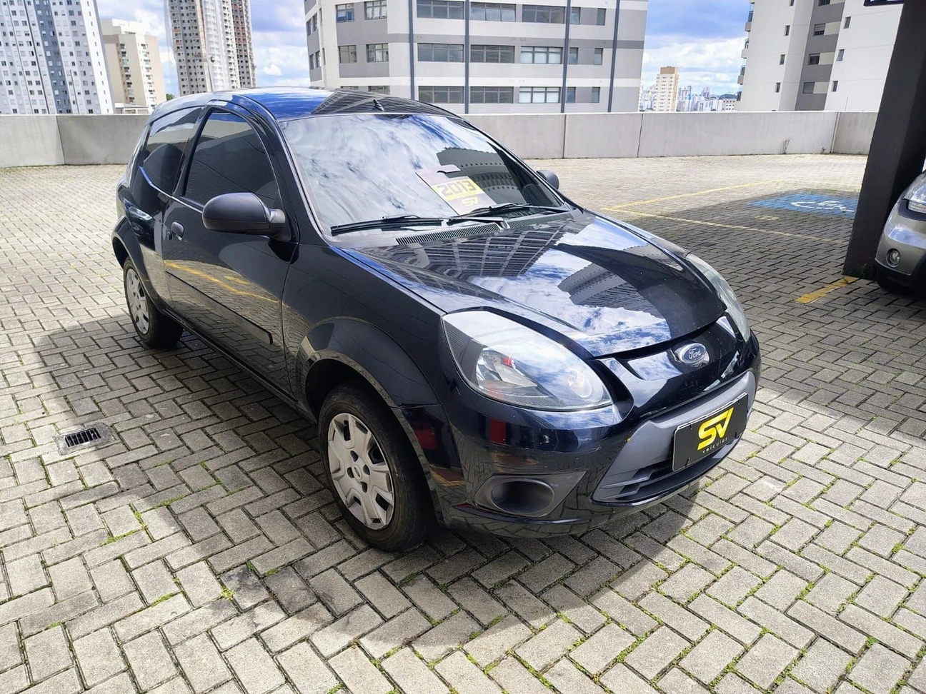 FORD KA