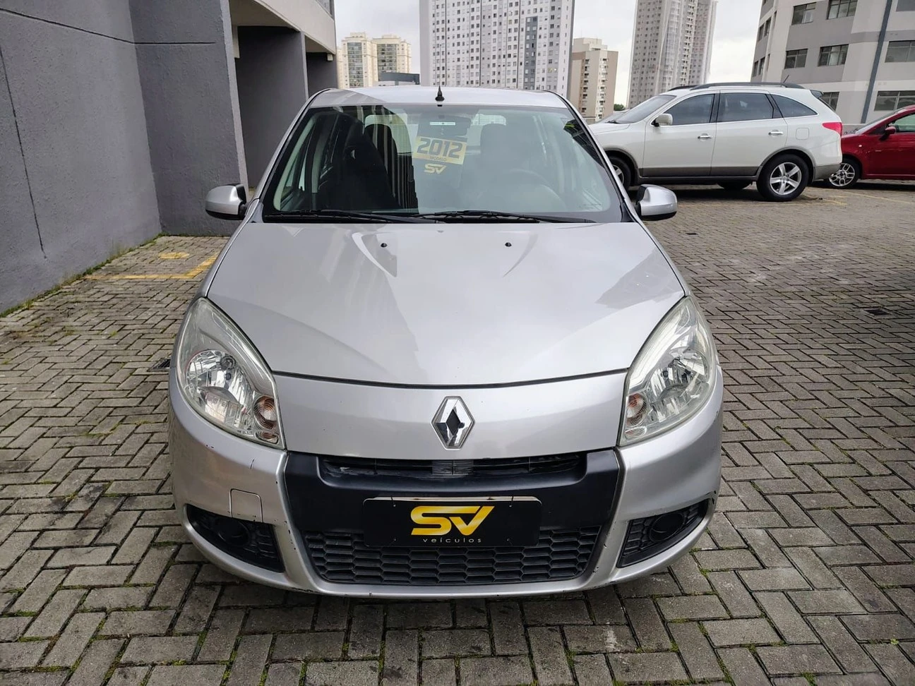 RENAULT SANDERO