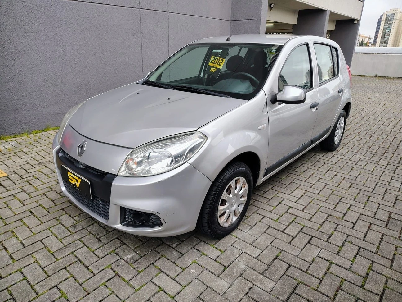 RENAULT SANDERO