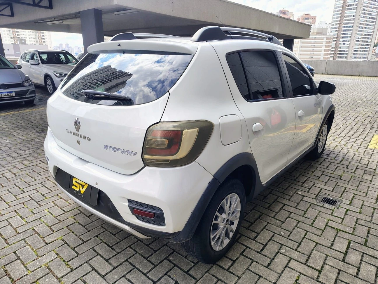 RENAULT SANDERO