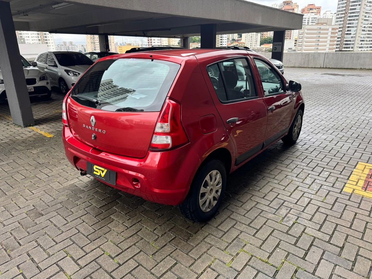 RENAULT SANDERO