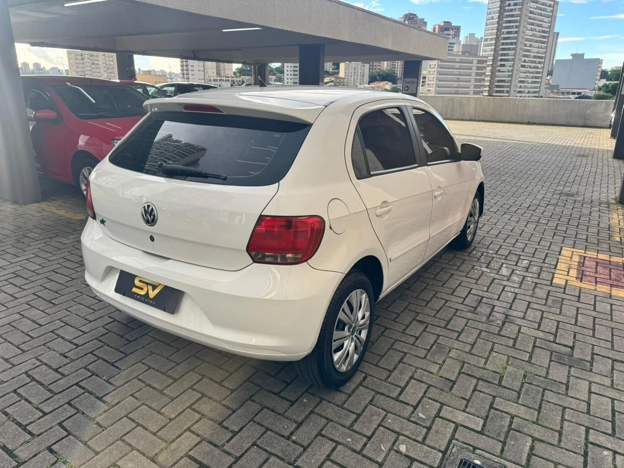 VOLKSWAGEN GOL