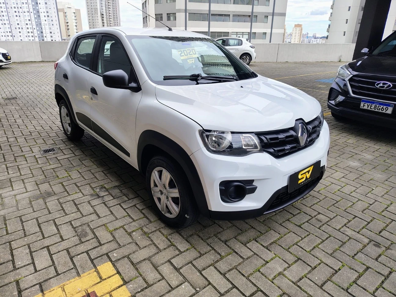 RENAULT KWID
