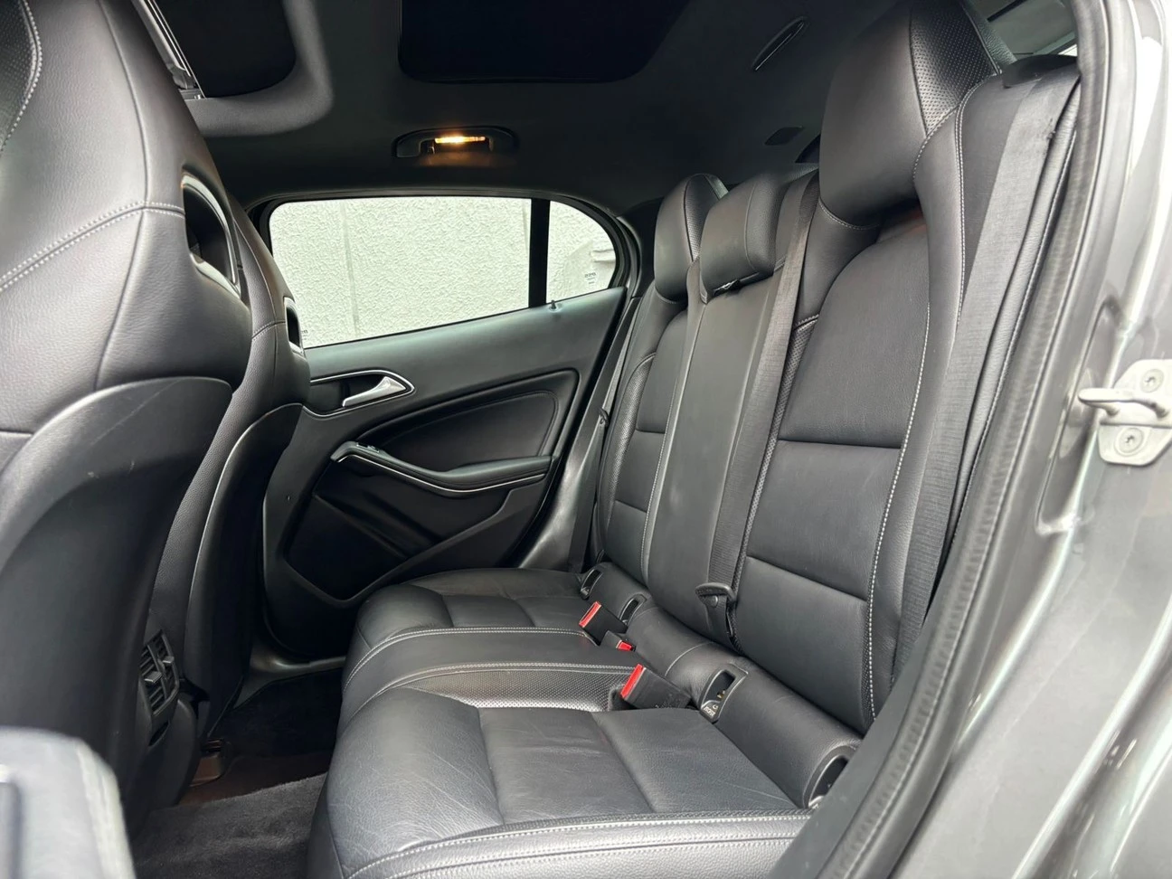 MERCEDES-BENZ GLA 250