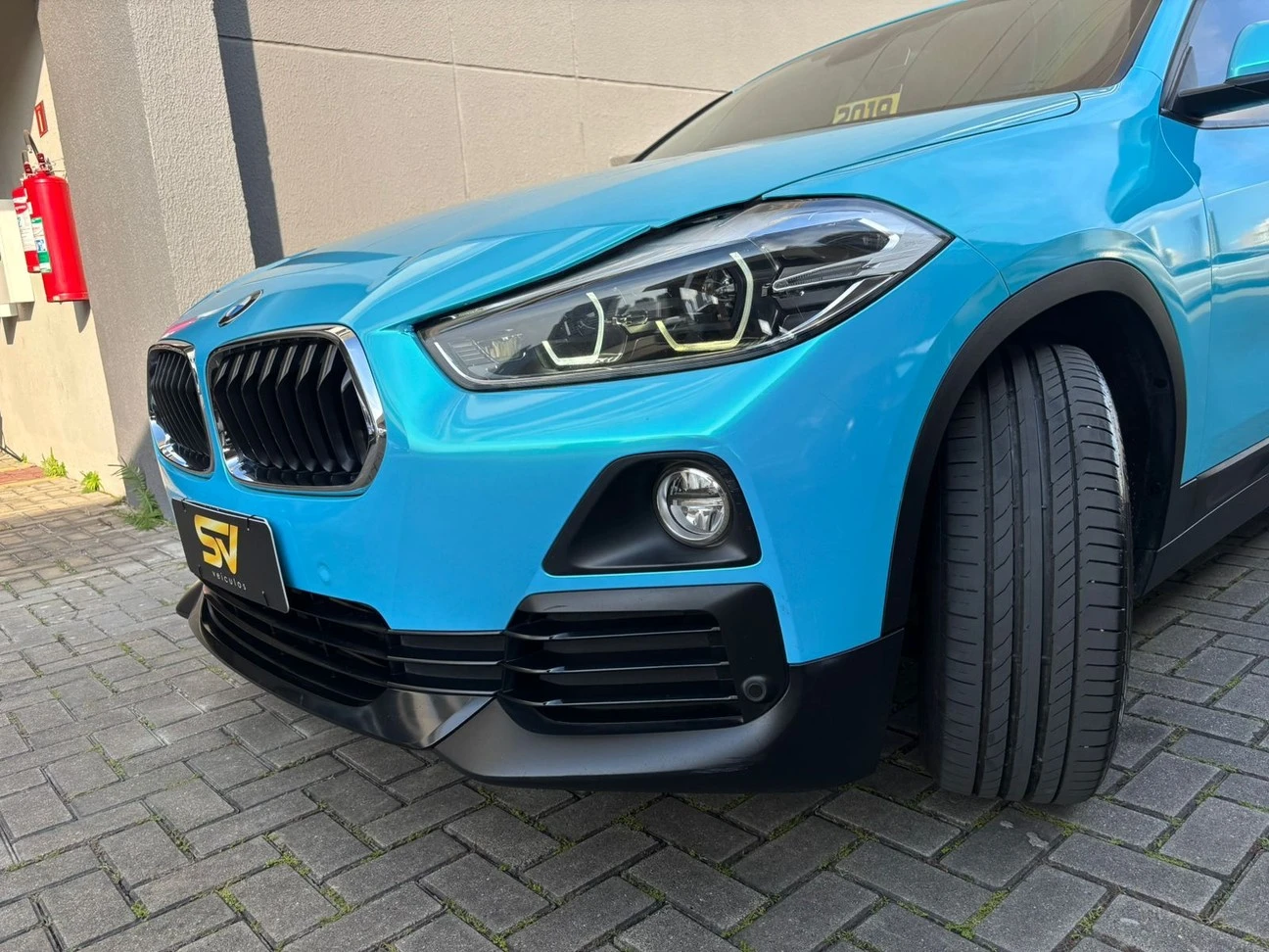 BMW X2