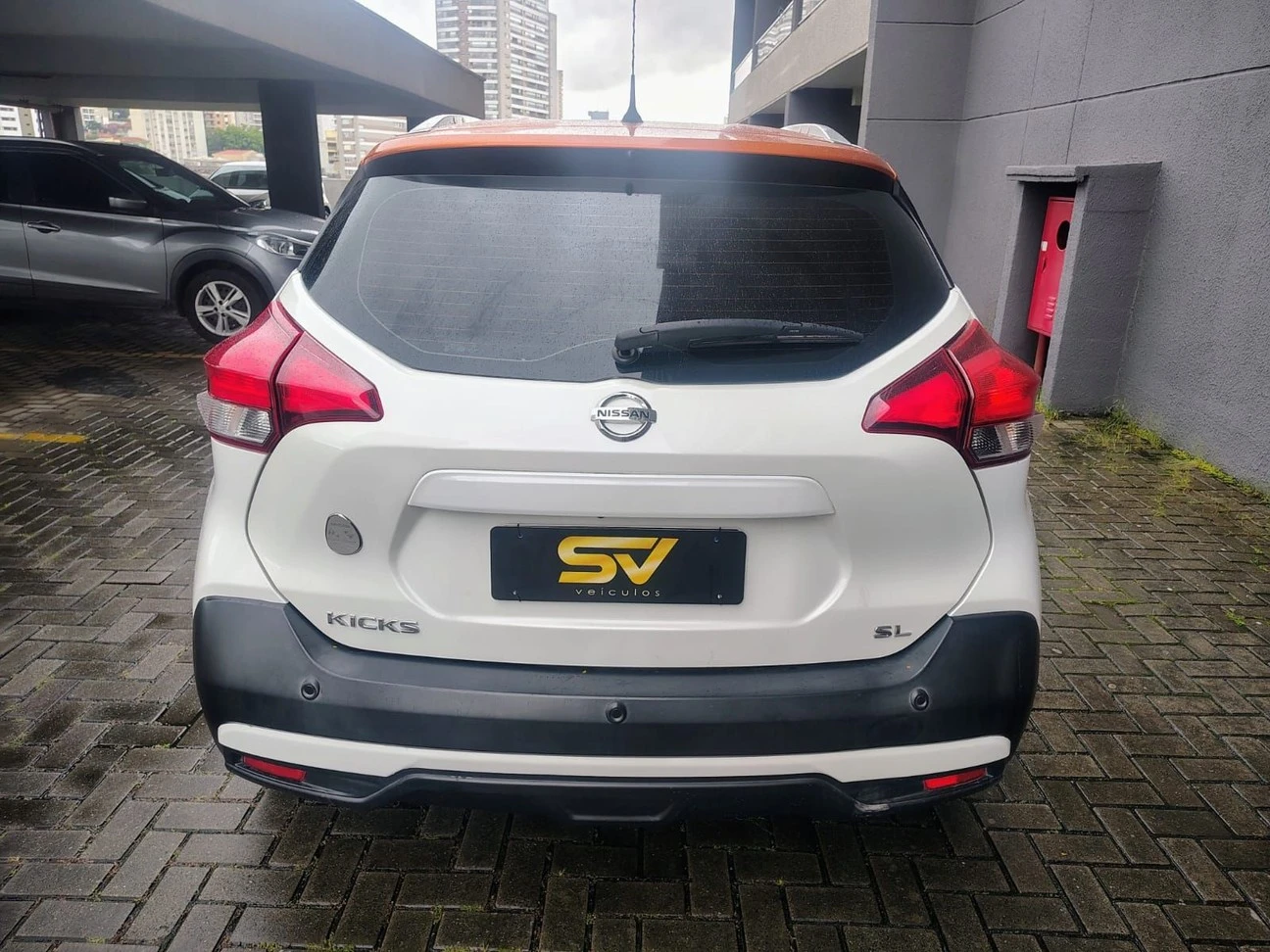 NISSAN KICKS
