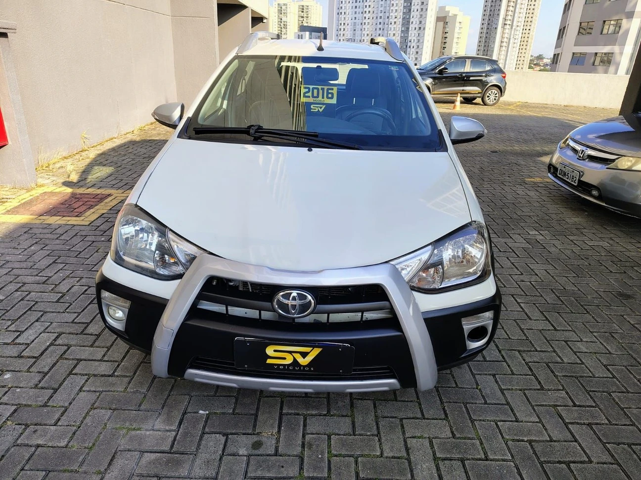 TOYOTA ETIOS CROSS