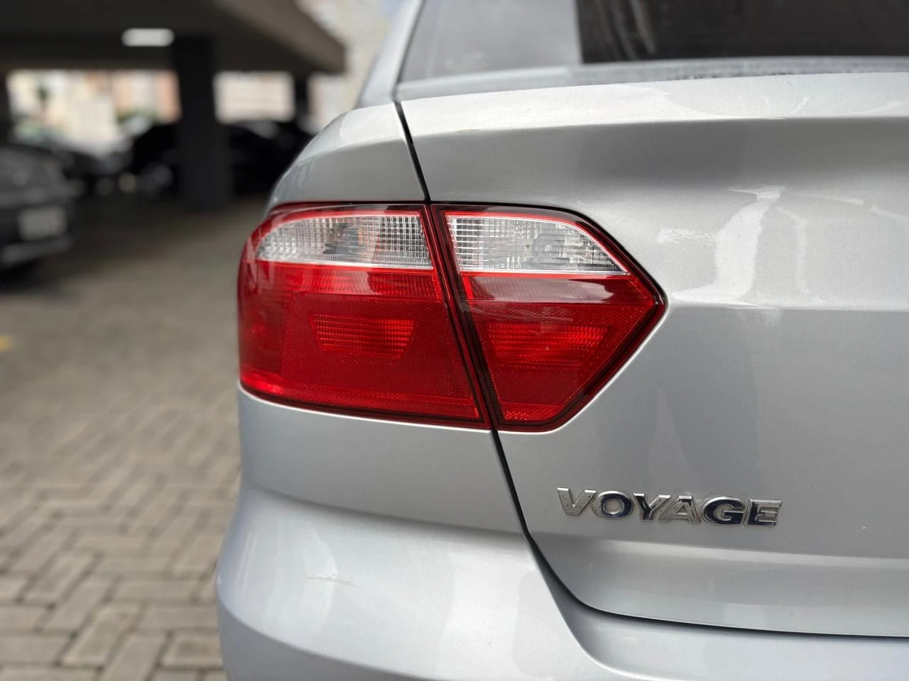 VOLKSWAGEN VOYAGE