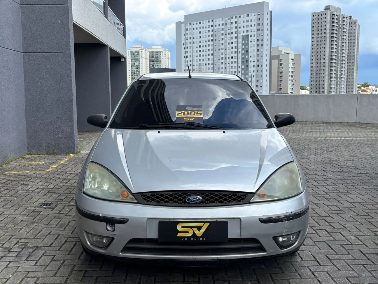 FORD FOCUS