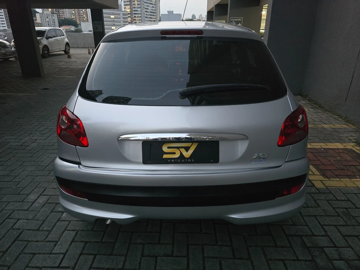 PEUGEOT 207