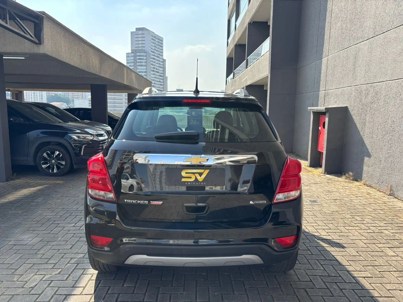 CHEVROLET TRACKER