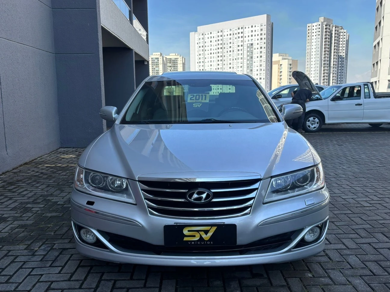 HYUNDAI AZERA
