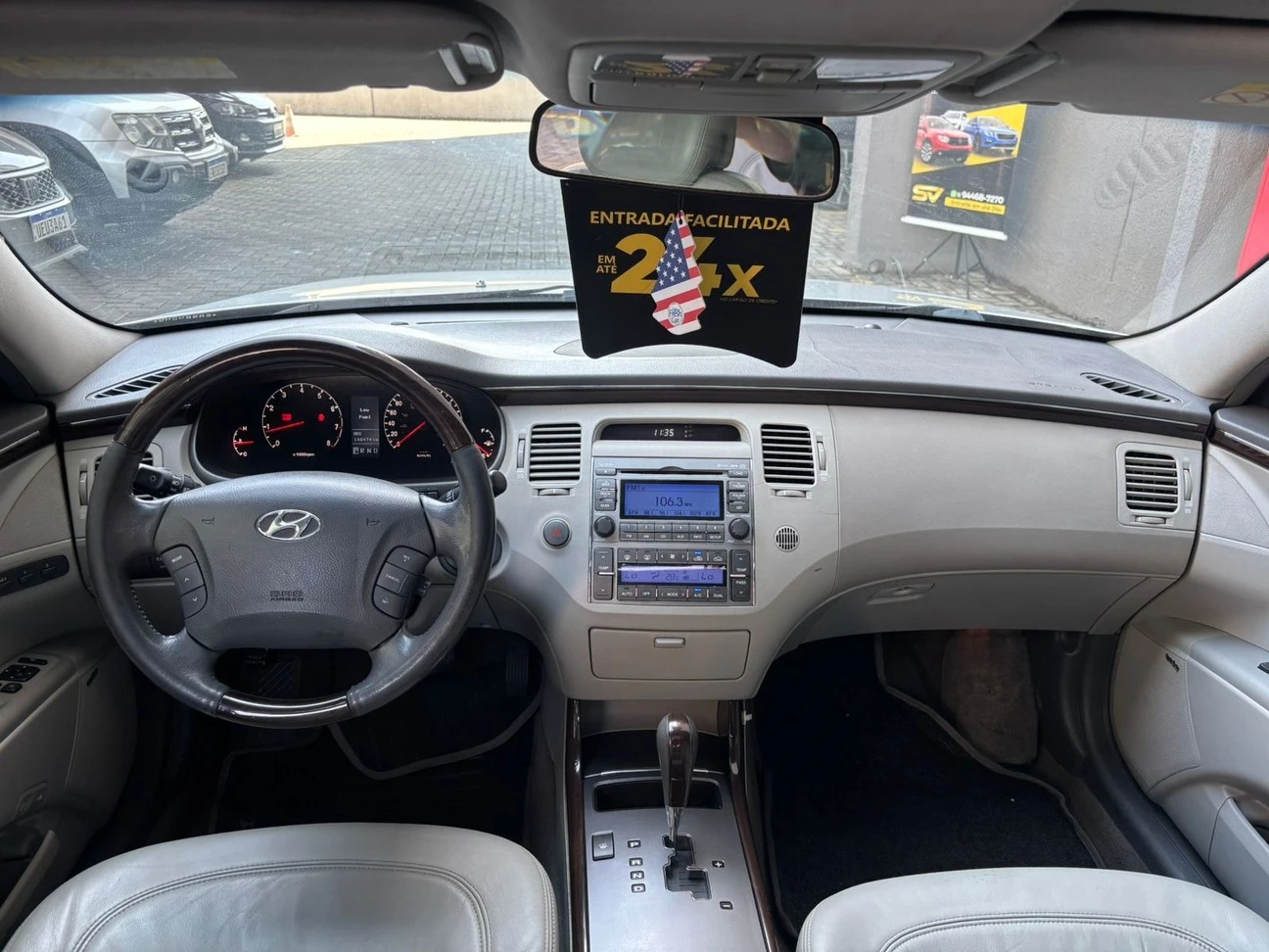 HYUNDAI AZERA