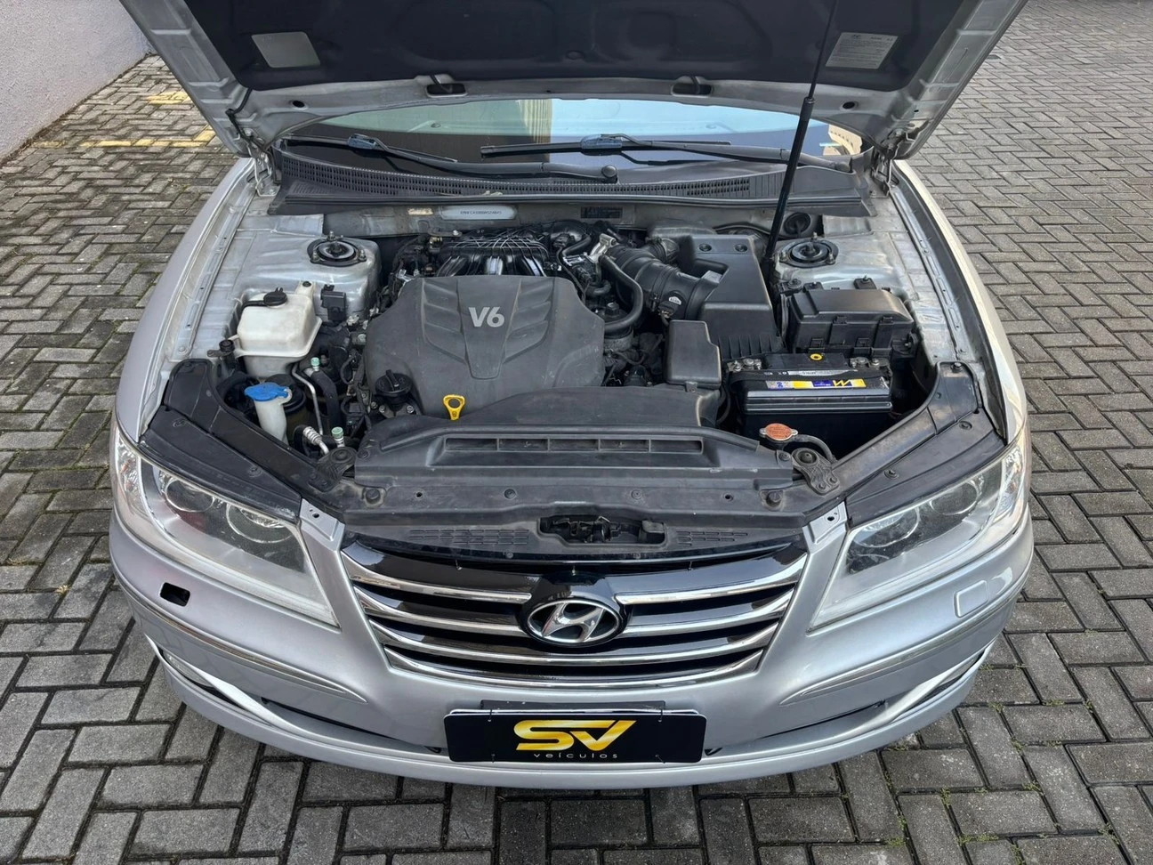 HYUNDAI AZERA
