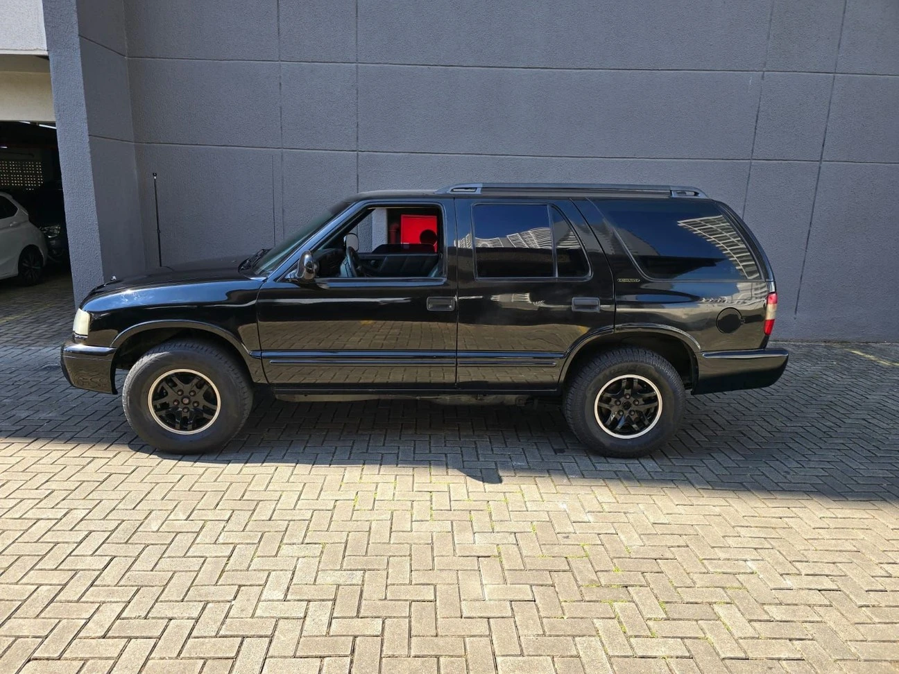 CHEVROLET BLAZER