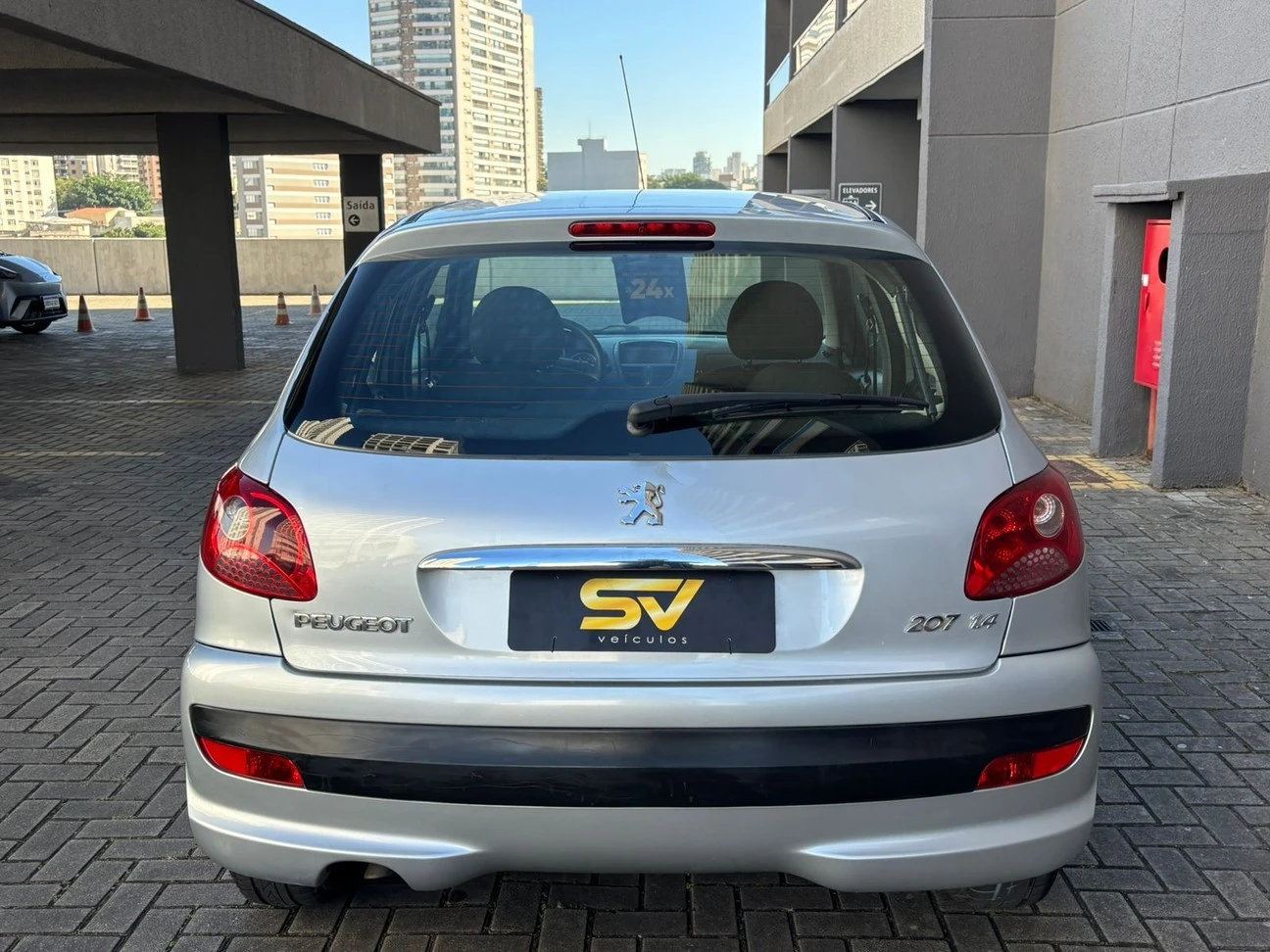 PEUGEOT 207