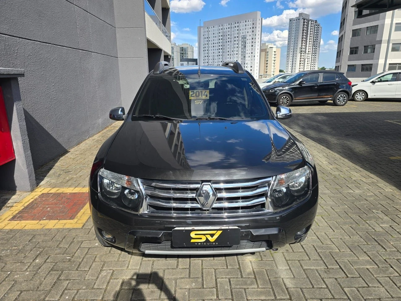 RENAULT DUSTER