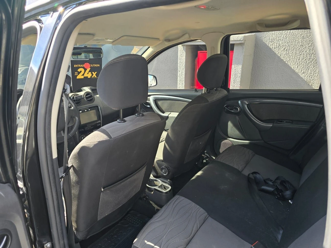RENAULT DUSTER