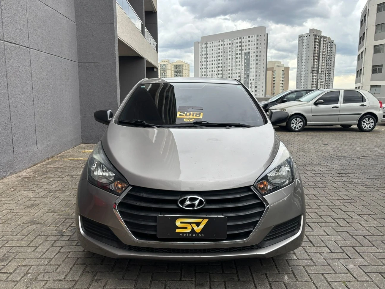 HYUNDAI HB20